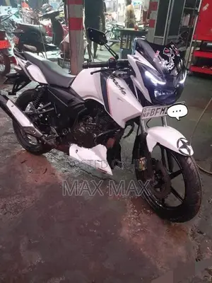 TVS Apache 2019