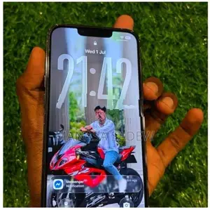 Apple iPhone 13 Pro (Used)