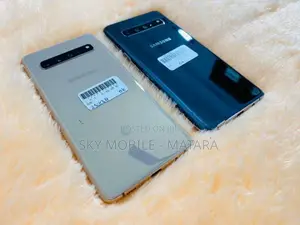 Samsung Galaxy S10 5G 8GB - 256GB (Used)