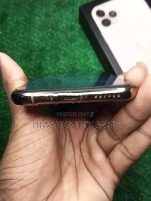 Apple iPhone 11 Pro (Used)
