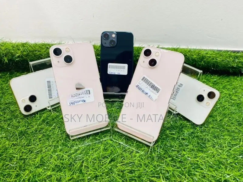 Apple iPhone 13 mini 256GB (Used)
