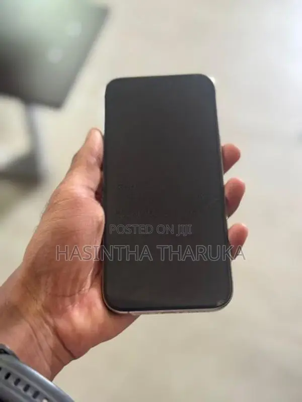 Apple iPhone 16 Pro Max (Used)