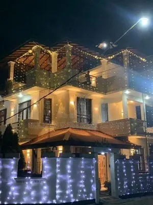 Modern 3 Stoey House for Sale in Yakkala with Furniture