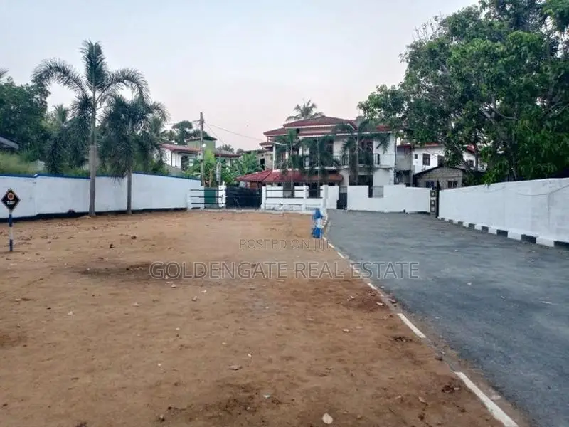 Valuable Land for Sale in Mahabage