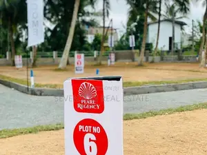 6.5 Perch Residential Land Plots For Sale in Kahathuduwa Polgasowita