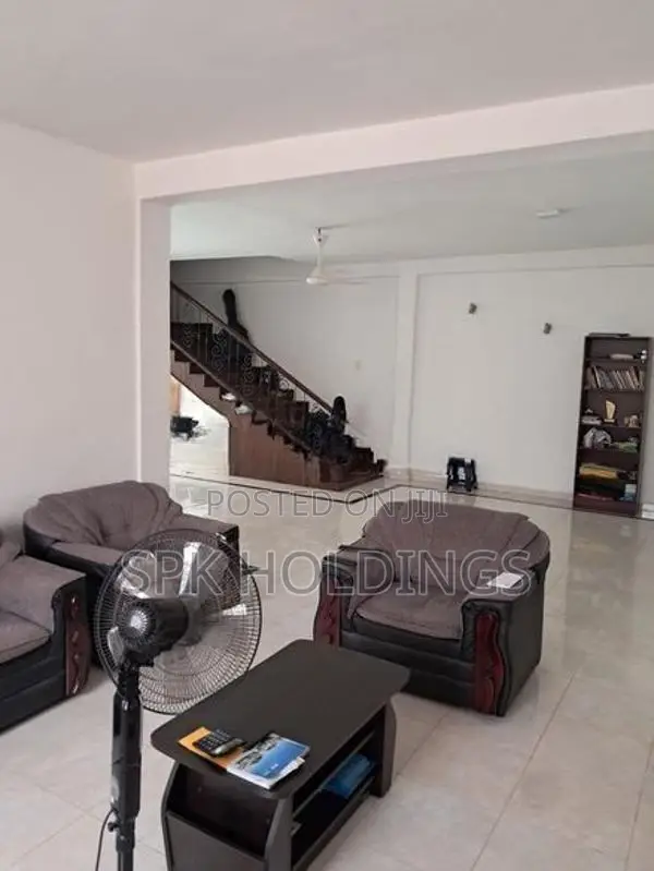 Dual-Unit House – Rajagiriya