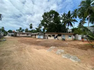 (DL887) Commercial Land for Sale in Piliyandala