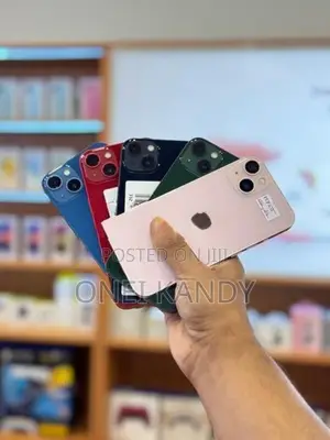 Apple iPhone 13 128GB (Used)