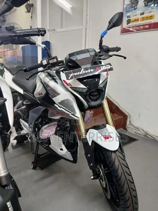 Bajaj Pulsar N160 Premium 2026
