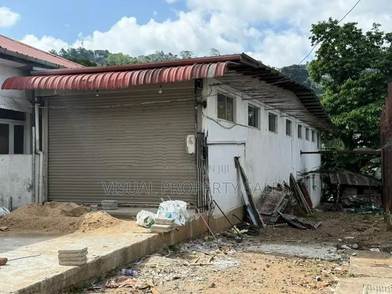 Building for Rent Peradeniya Road