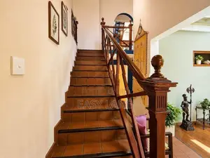 හෝකන්දරින් සුඛෝපභෝගී තෙමහල් නිවසක් විකිණීමට / CA 14587