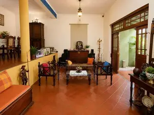 හෝකන්දරින් සුඛෝපභෝගී තෙමහල් නිවසක් විකිණීමට / CA 14587