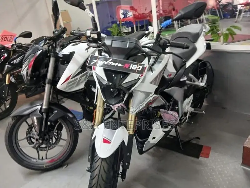 Bajaj Pulsar N160 Premium 2026