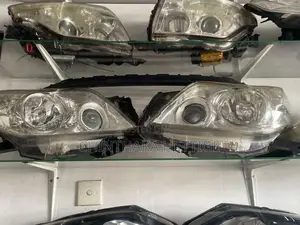 Toyota Prado Head Light