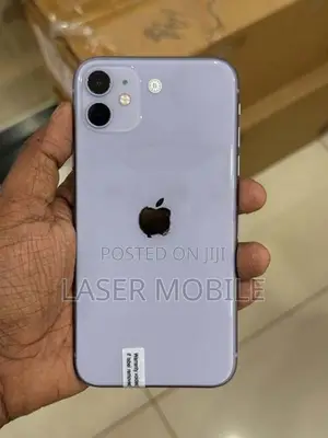 Apple iPhone 11 256GB (Used)