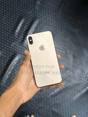 Apple iPhone XS Max (Used)