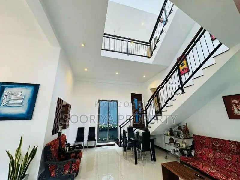 Two Story Modern Luxury House for Sale in Piliyandala