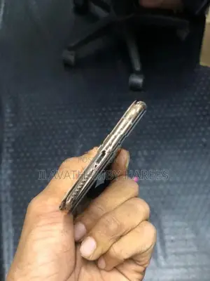 Apple iPhone XS Max (Used)