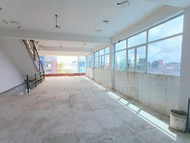 Commercial Building Hall for Rent – Maharagama | Facing Dehiwala Road