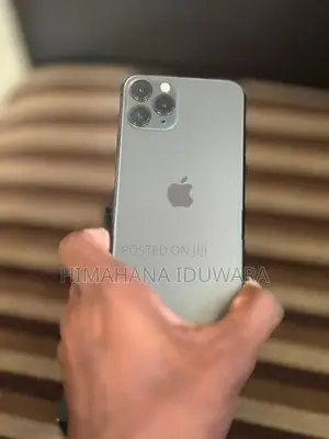 Apple iPhone 11 Pro 256GB (Used)