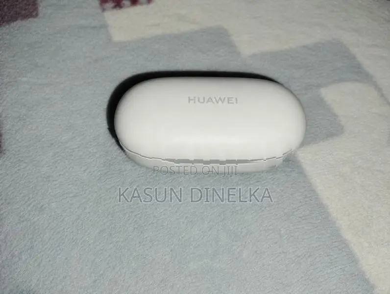 HUAWEI FreeBuds SE