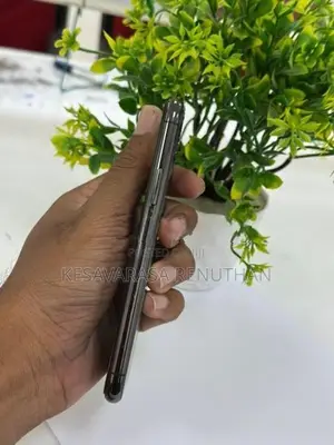 Apple iPhone 11 Pro 256GB (Used)