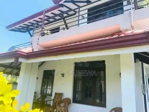 2 Storey 6 Rooms house sale in Negombo