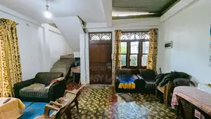 ගම්පහ ඔරැතොට පාරෙන් දෙමහල් නිවසක් විකිණීමට SA 11770