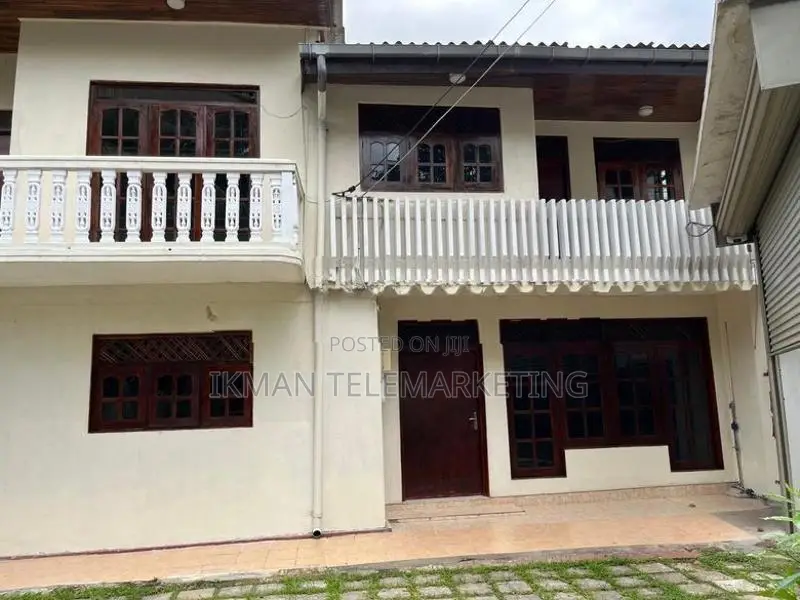 Spacious 2 Story House for Rent In Nawala