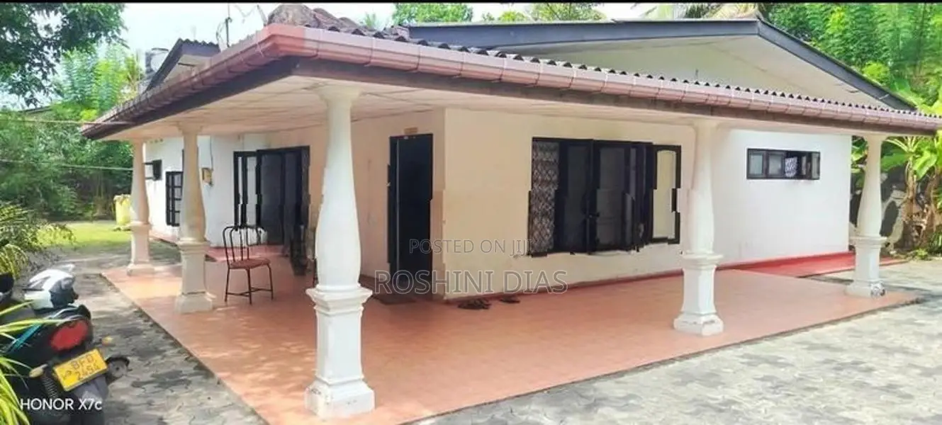 House with Valuable Land for Sale Panadura