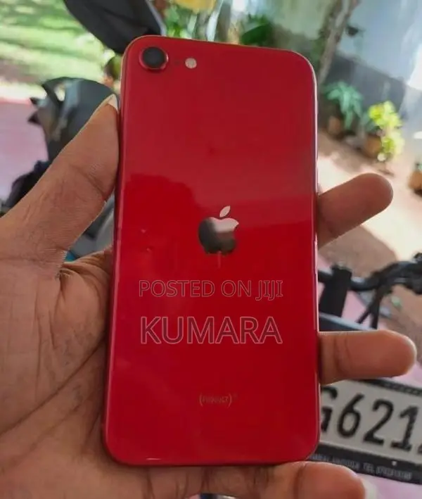 Apple iPhone SE 2 (Used)