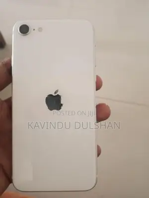 Apple iPhone SE 2 (Used)