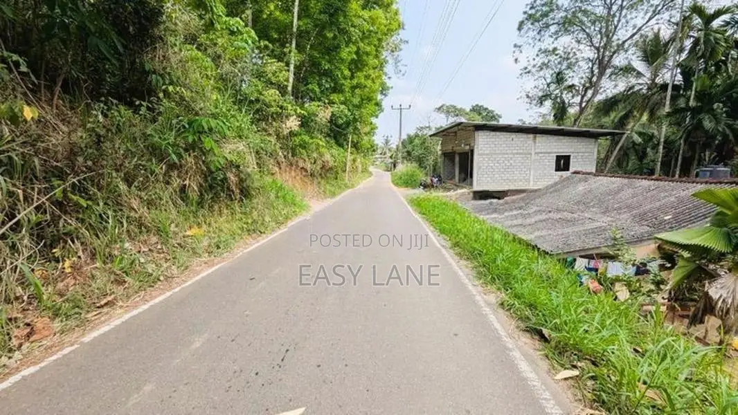 තිත්තවැල්මංකඩ, කොළඹ – නුවර මාර්ගයට ආසන්න වටිනා ඉඩමක් විකිණීමට/ SA 1146