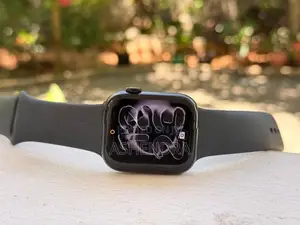 Apple Watch Series 8 45mm GPS