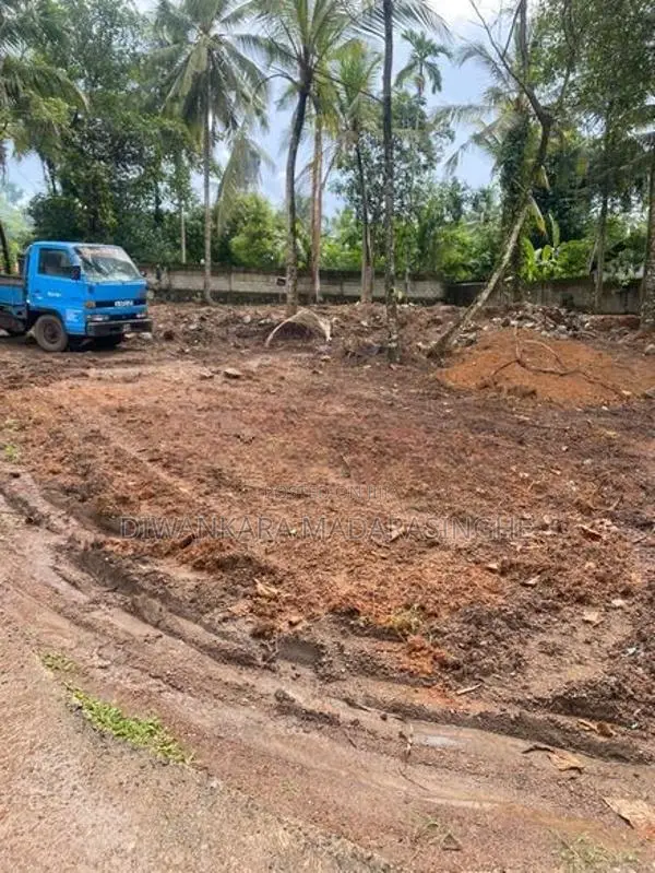 Land for sale in Weliweriya