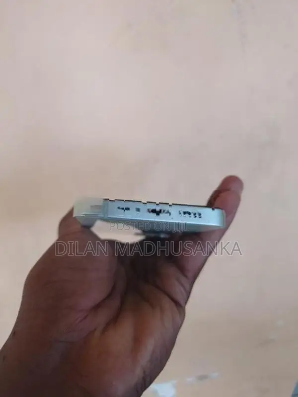 Apple iPhone 12 (Used)