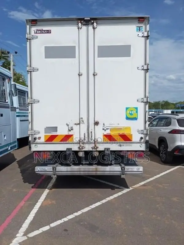 Isuzu Forward Freezer Truck 2020
