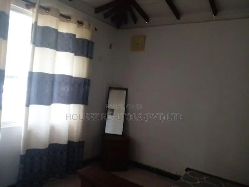 Luxury 5-Bedroom Scenic View House for Sale in Kalutara | 14 Perches