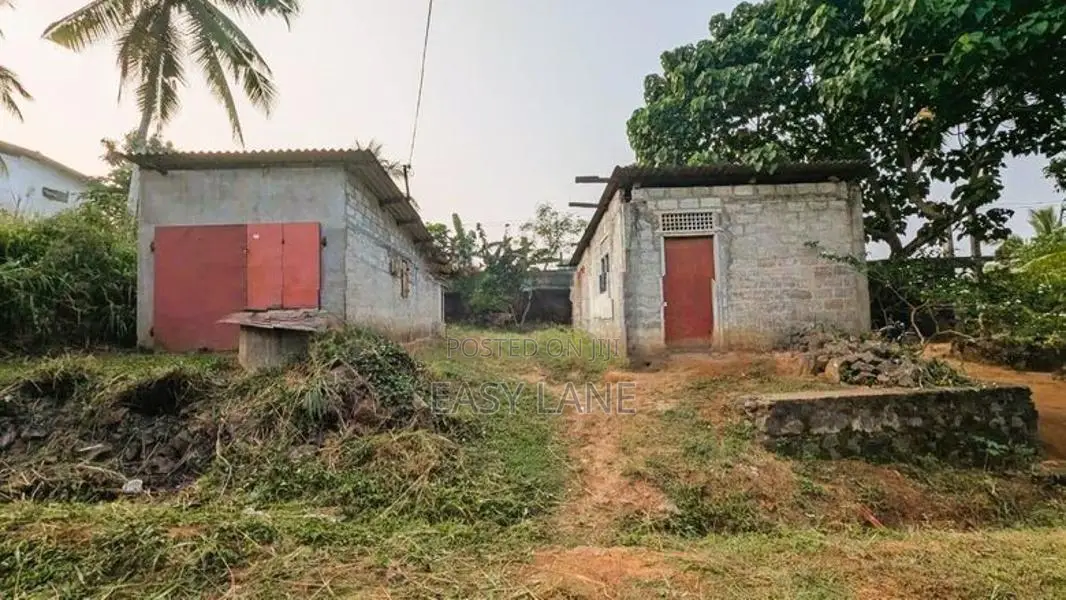 එල්ලක්කළ ප්‍රදේශයෙන් Building for Sale / SA 4318