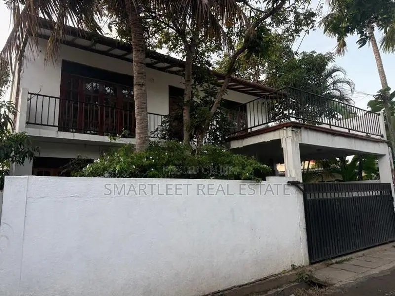 2 Story Valuable House Ratmalana