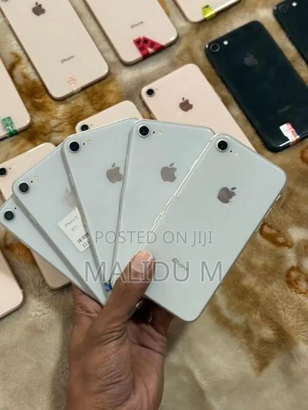 Apple iPhone 8 i phone (Used)