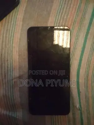 Samsung Galaxy A20 (Used)