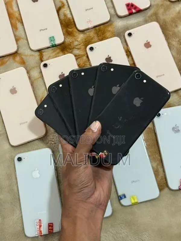 Apple iPhone 8 i phone (Used)