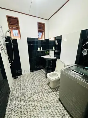 Charming Single-Storey House for Sale