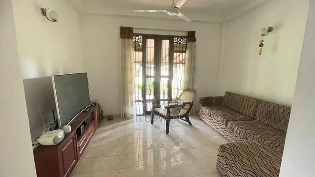Two storied House for sale in Piliyandala