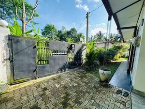 Charming Single-Storey House for Sale