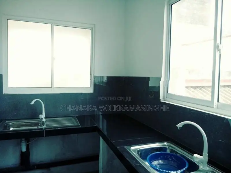 Room for Rent (Girl) Nugegoda