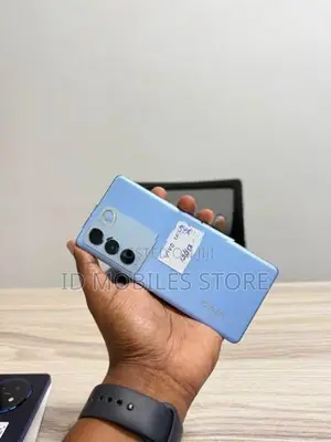 Vivo V27 12GB 256GB (Used)