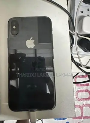 Apple iPhone 8 (Used)