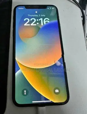 Apple iPhone 8 (Used)